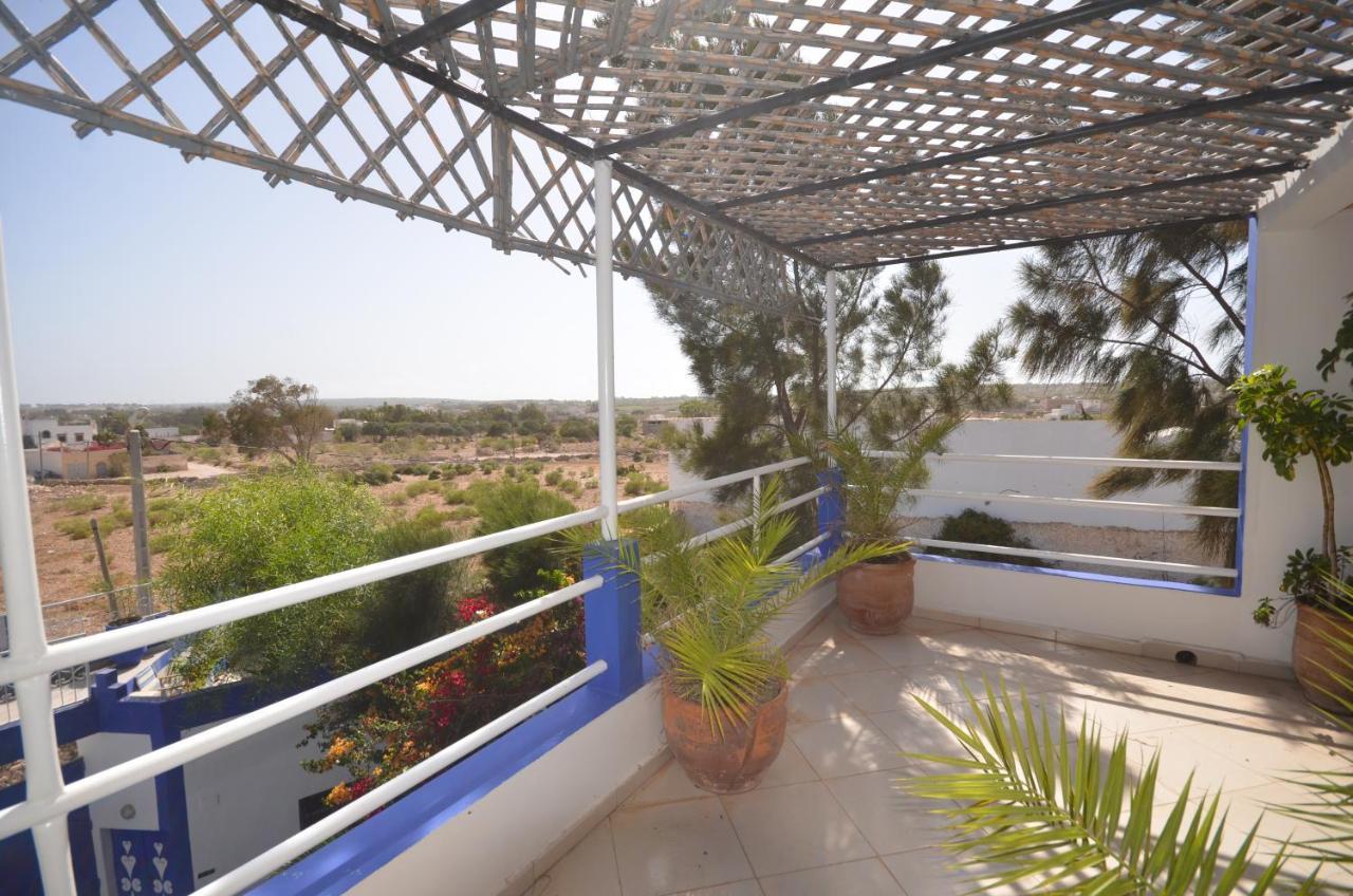 Riad Ghazal As-Sawíra Exteriér fotografie