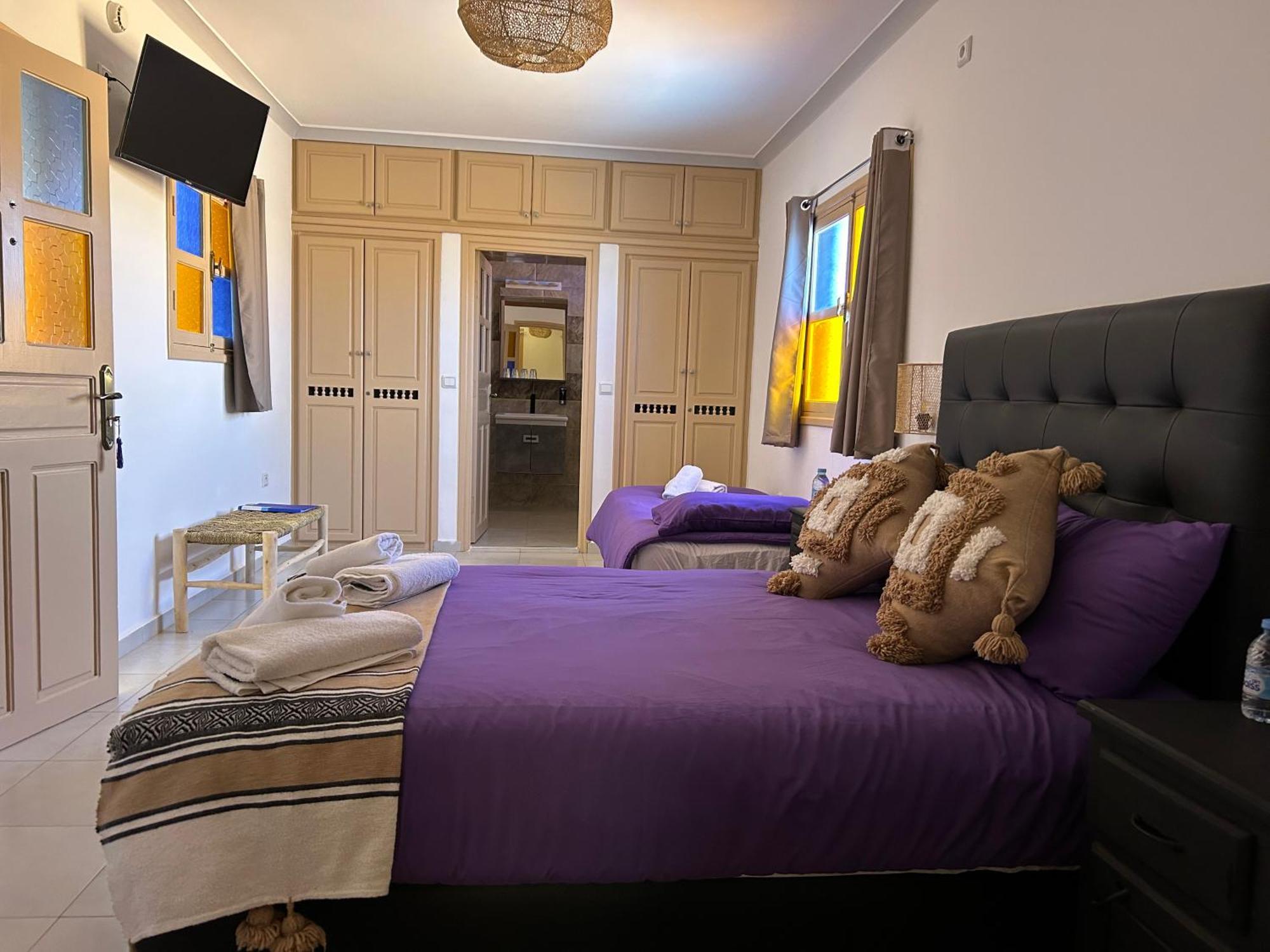 Riad Ghazal As-Sawíra Exteriér fotografie
