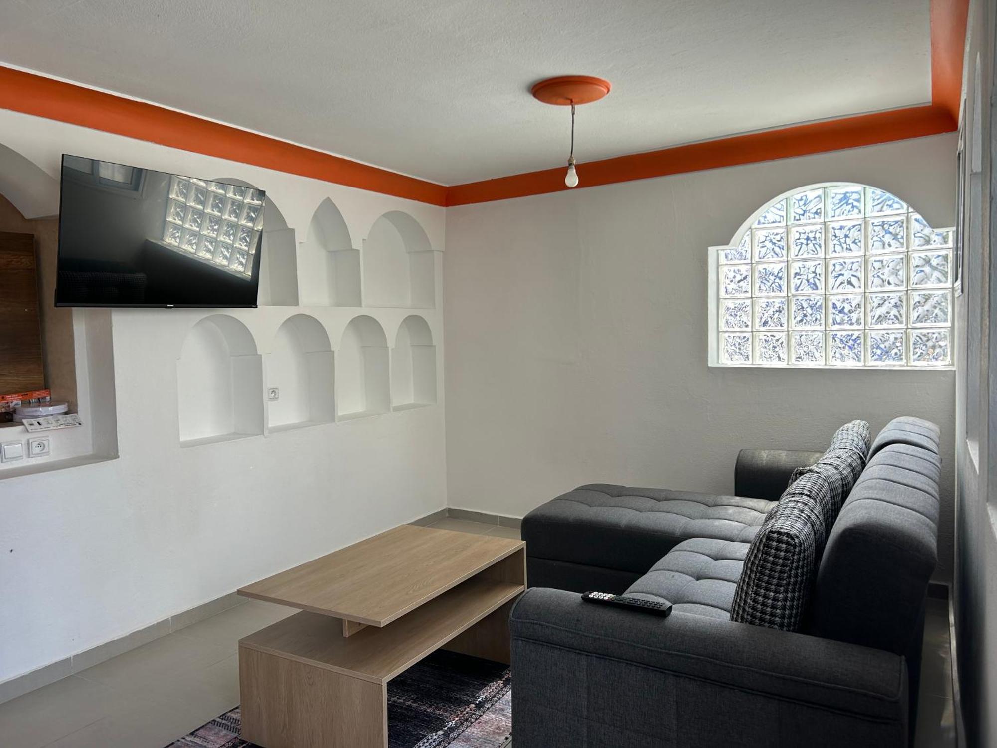 Riad Ghazal As-Sawíra Exteriér fotografie